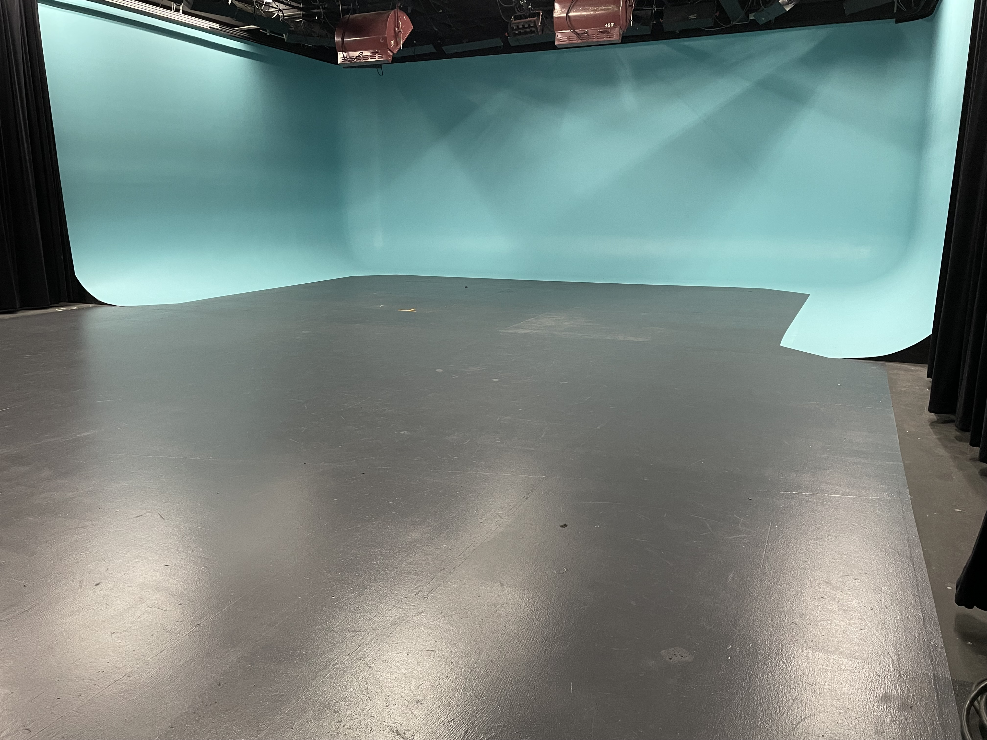Studio B photo 3